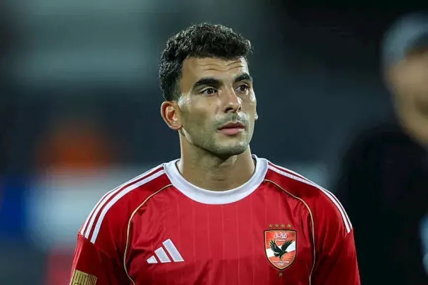 تطورات إصابة زيزو.. هل يشارك نجم الأهلي في قمة الدوري المصري أمام الزمالك ؟