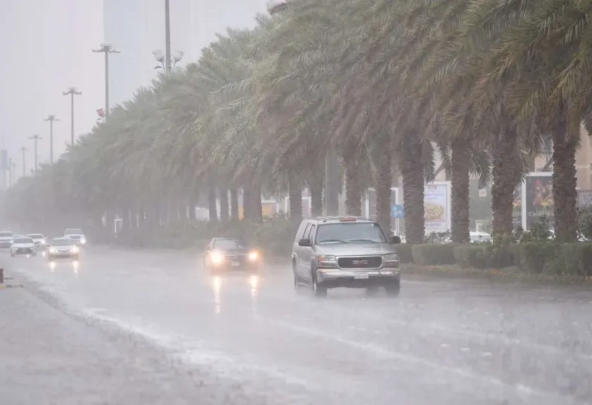 حالة الطقس غدًا في السعودية.. تحذيرات من أمطار غزيرة وسيول محتملة في عدة مناطق