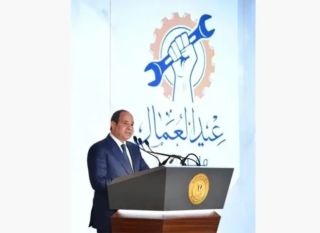 السيسي يقود مسيرة التنمية في مصر.. افتتاح 4 مشروعات كبرى والاحتفال بـعيد العمال من قلب المنطقة الاقتصادية