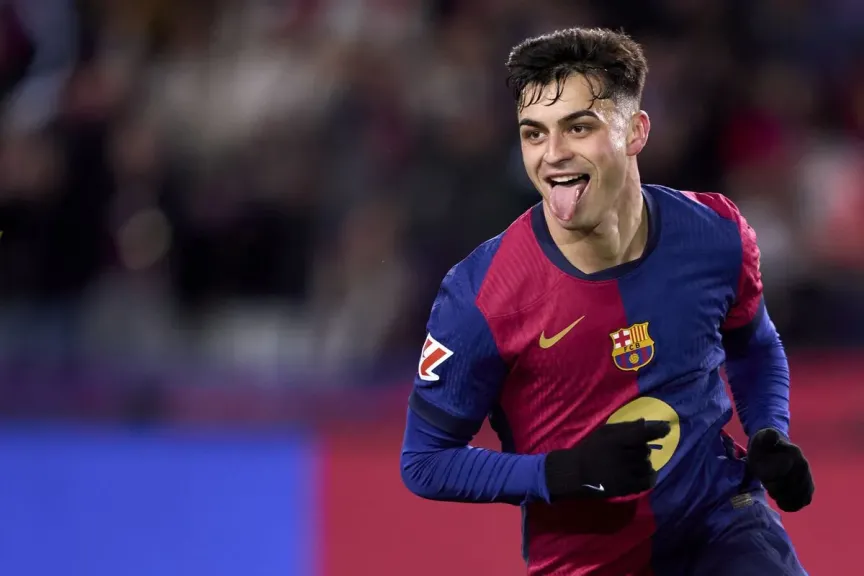بعد الفوز على أوساسونا... بيدري يتجاوز ميسي وتشافي في إنجاز تاريخي مع برشلونة