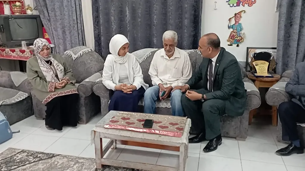 واقعة كيس الفول في بني سويف.. ماذا قالت الطالبة رقية بعد لقاء وكيل وزارة التعليم؟