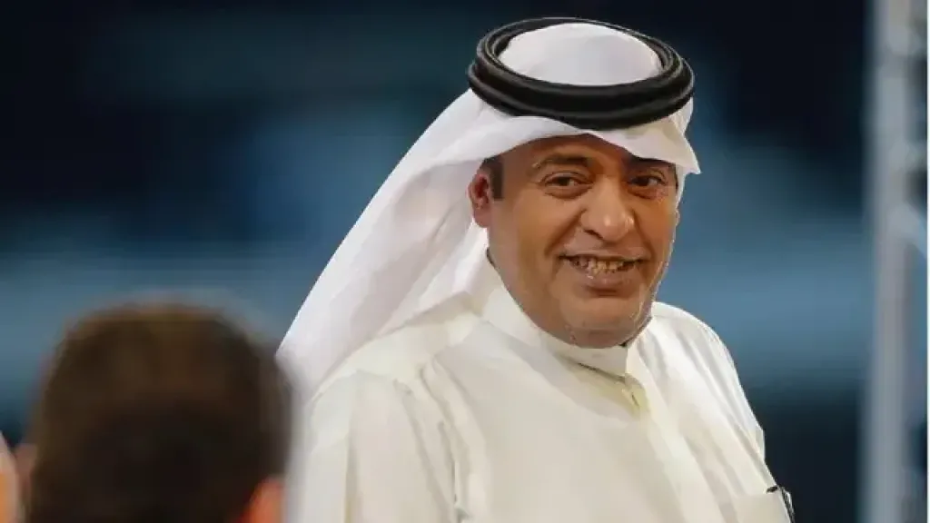 وليد الفراج يظهر بإطلالة غير معتادة ويشعل الجدل بين الجماهير الرياضية