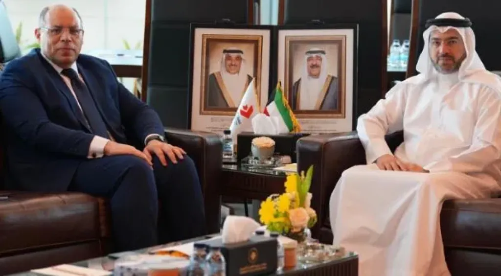 رئيس الهيئة العامة للطيران المدني الكويتى يبحث مع سفير مصر لدى الكويت تعزيز التعاون في مجال الطيران المدني