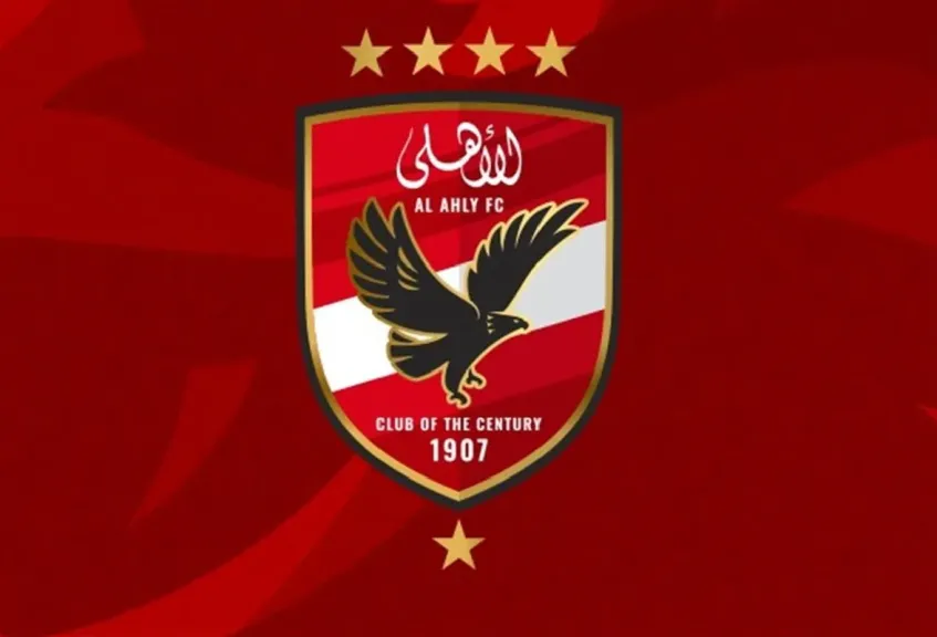 الأهلي يتحرك قانونيًا ضد مدحت عبد الهادي بعد واقعة مباراة الزمالك وسموحة