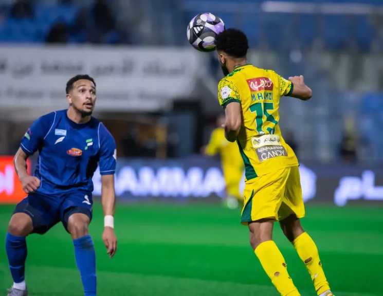 شاهد مجانًا.. القوات الناقلة لمباراة الفتح ضد الرياض في الدوري السعودي