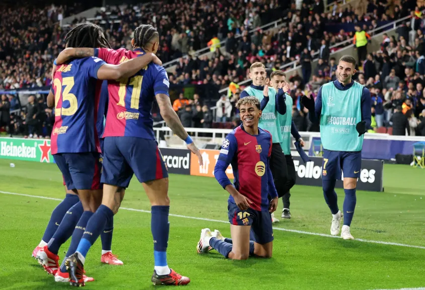 فليك في ورطة.. غيابات برشلونة ضد ريال مدريد في كلاسيكو الدوري الإسباني