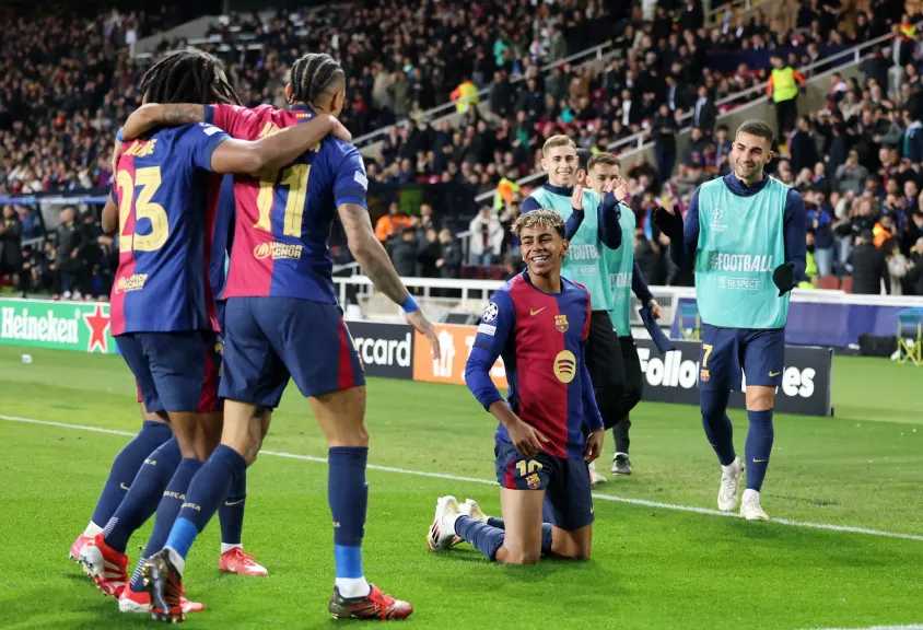فليك في ورطة.. غيابات برشلونة ضد ريال مدريد في كلاسيكو الدوري الإسباني