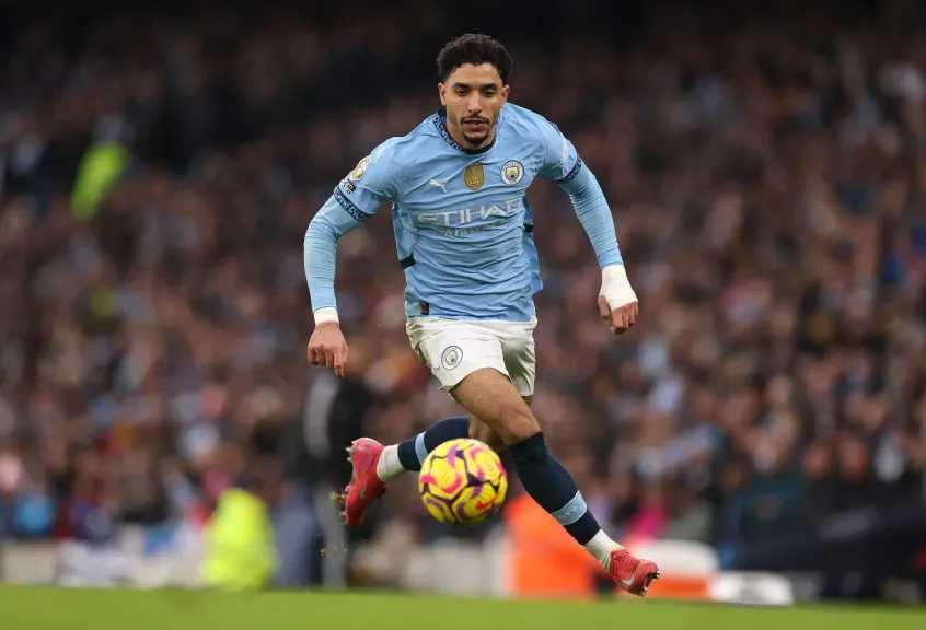 موقف عمر مرموش.. تشكيل مانشستر سيتي ضد كريستال بالاس في الدوري الإنجليزي
