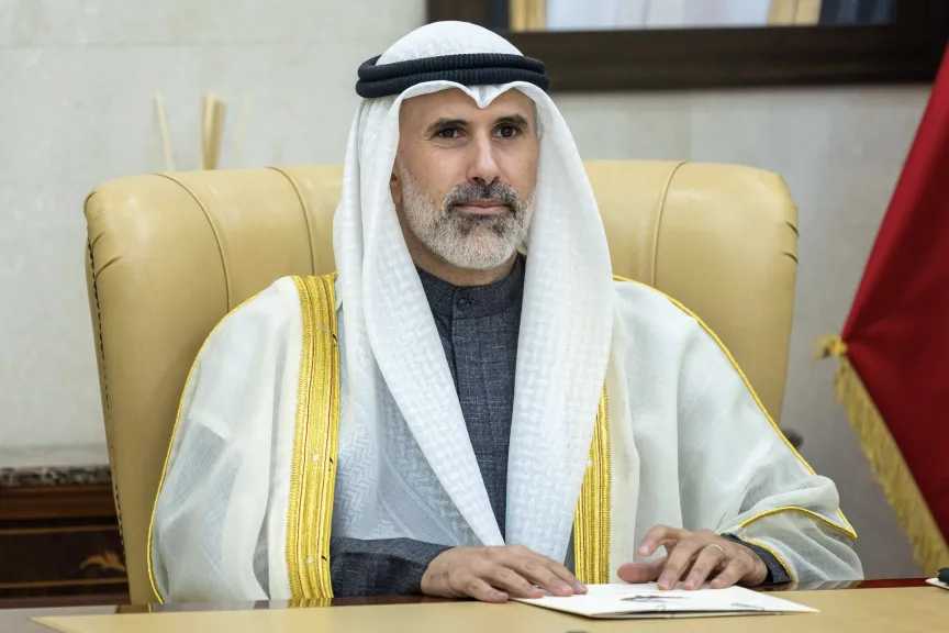 وزير الخارجية الكويتي يطمئن خلال اتصال مع نظيره الإماراتي على إجراءات السلامة بمحطة براكة النووية