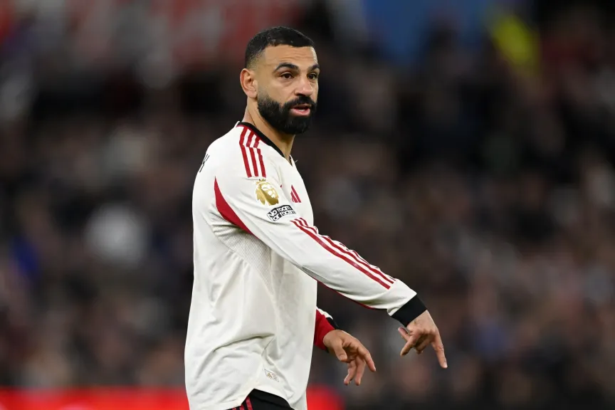 ليس كارجار.. أسطورة الدوري الإنجليزي يهاجم محمد صلاح ويطالب بعدم لعبه الجولة الأخيرة مع ليفربول بسبب تصرفه!