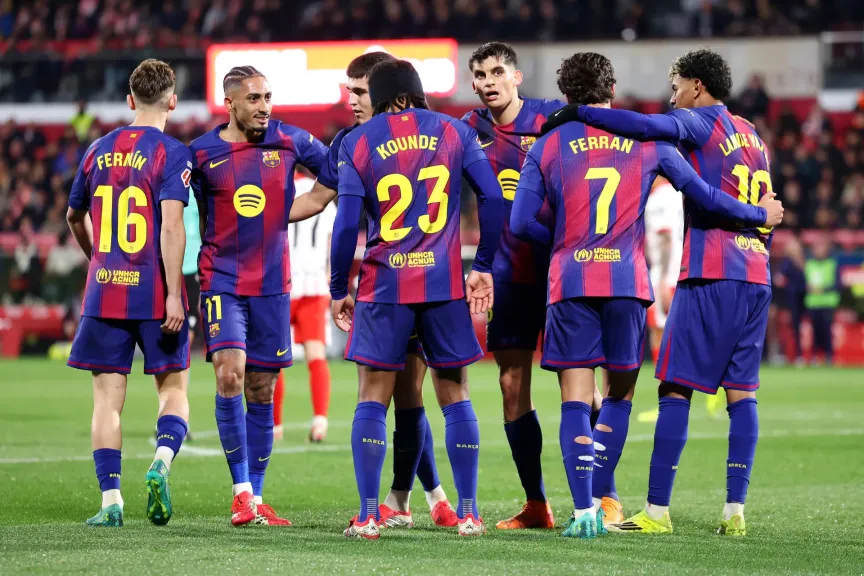 عاجل| برشلونة يعلن إصابة نجمه ومدة غيابه عن الملاعب في صدمة مدوية