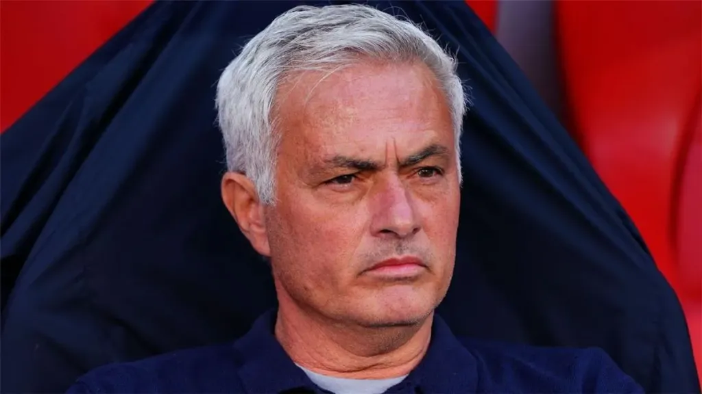 بسبب برشلونة.. ريال مدريد يضع لـ جوزيه مورينيو شرط مثير في عقده