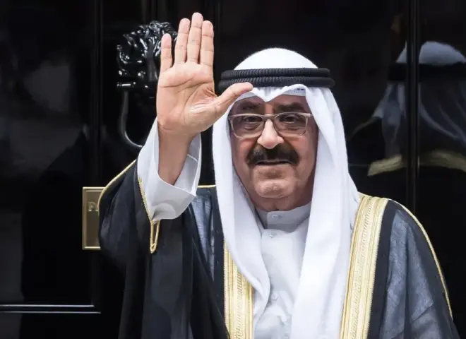 امير دولة الكويت يجرى اتصالاً هاتفياً بأمير دولة قطر