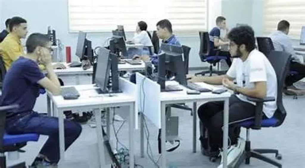 تنسيق الكليات 2026: قائمة الكليات والمعاهد التي تقبل طلاب الشعبة العلمية وخطوات تسجيل الرغبات