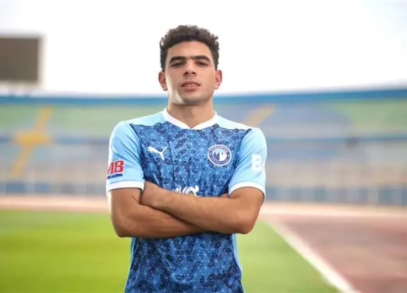 الأهلي يفاضل بين أحمد هاني وطارق علاء لتدعيم الجبهة اليمنى