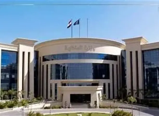 مواعيد التقديم بالمعاهد الفنية الصحية الشرطية 2026-2027 : أماكن سحب الكراسات وشروط القبول