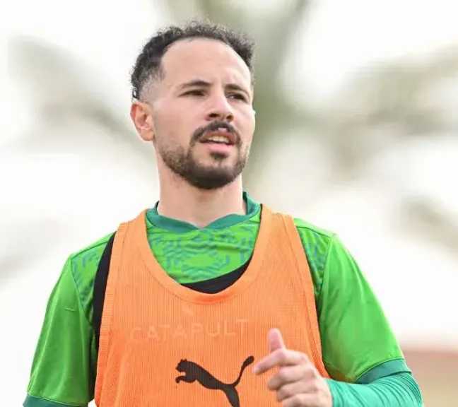 المصري: تجديد عقد حسن علي قائد الفريق 3 مواسم