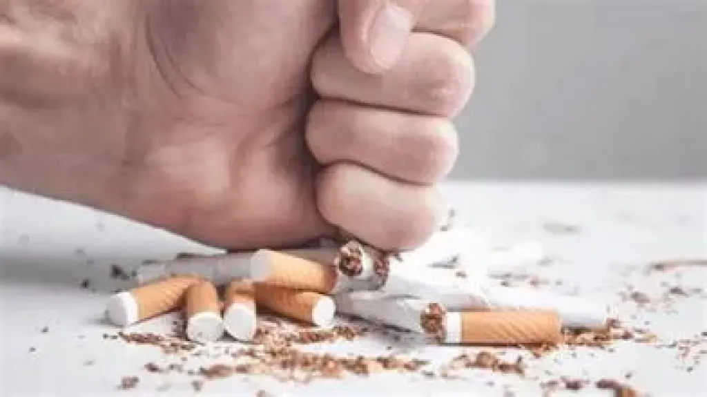 ما أفضل سن للإقلاع عن التدخين؟ : خبراء يكشفون العمر الذي يقلل خطر الإصابة بالسرطان