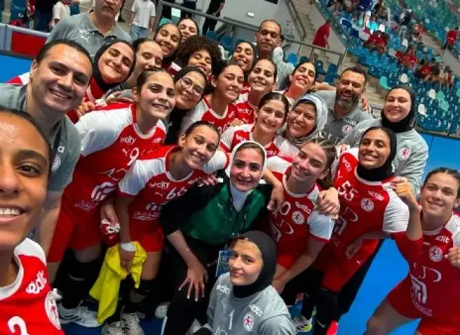ناشئات اليد يقهرن فرنسا ويتأهلن للدور الثاني بمونديال رومانيا
