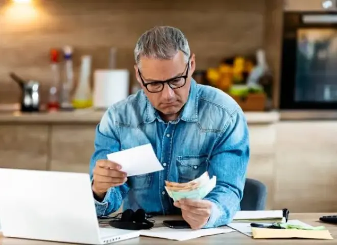 7 عادات لتنظيم مصروفاتك والسيطرة على راتبك