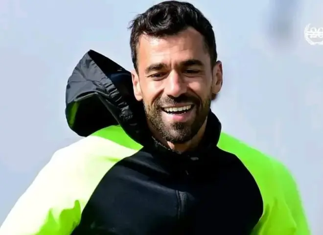 عبد الله السعيد يكشف سبب رغبته في الرحيل عن الزمالك.. تفاصيل اجتماع حاسم
