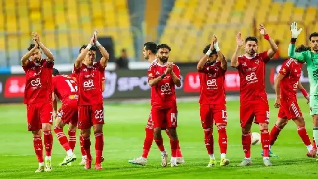 رضا سليم يقترب من الرحيل عن الأهلي.. عروض ليبية ومغربية على الطاولة