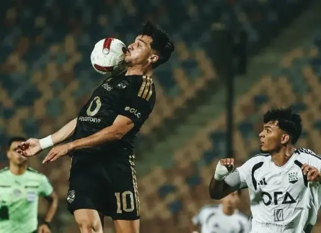 الأهلي يهزم زد بثنائية ويواصل انطلاقته القوية في الدوري المصري