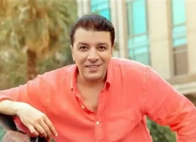 أزمة مصطفى كامل وطارق الشناوي تتصاعد.. خلاف بدأ بالنقد وانتهى بسجال علني