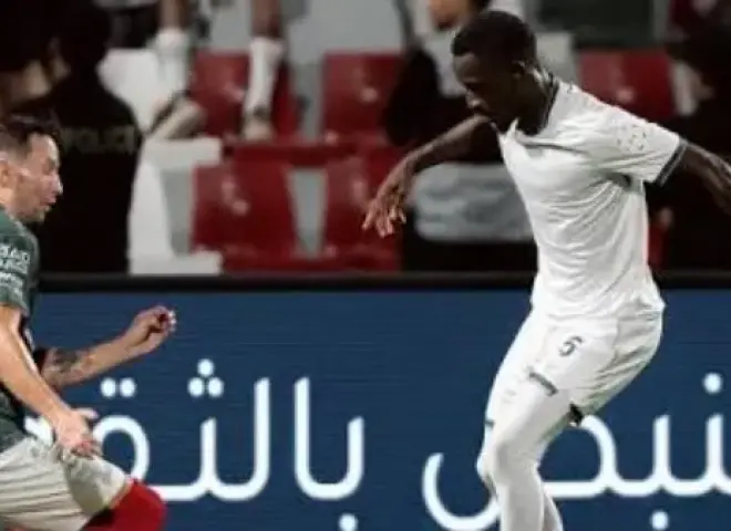 الدرعية يضرب الاتفاق بثلاثية في دوري روشن السعودي