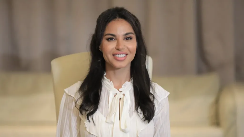 نسرين أمين تكشف تفاصيل علاقتها بأحمد حاتم وتتصدر التريند