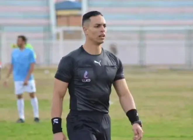 حمادة القلاوي يقود تحكيم مباراة المغرب وتونس في تصفيات أمم إفريقيا للشباب