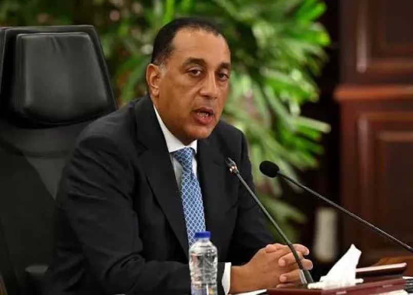 رئيس الوزراء يوجه بتوفير الأسمدة للمزارعين وضمان وصول الدعم إلى مستحقيه
