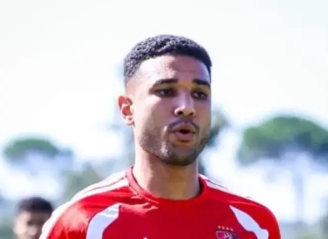 هادي رياض يعلن وفاة جدته برسالة مؤثرة.. والأهلي يستعد لمواجهة الزمالك