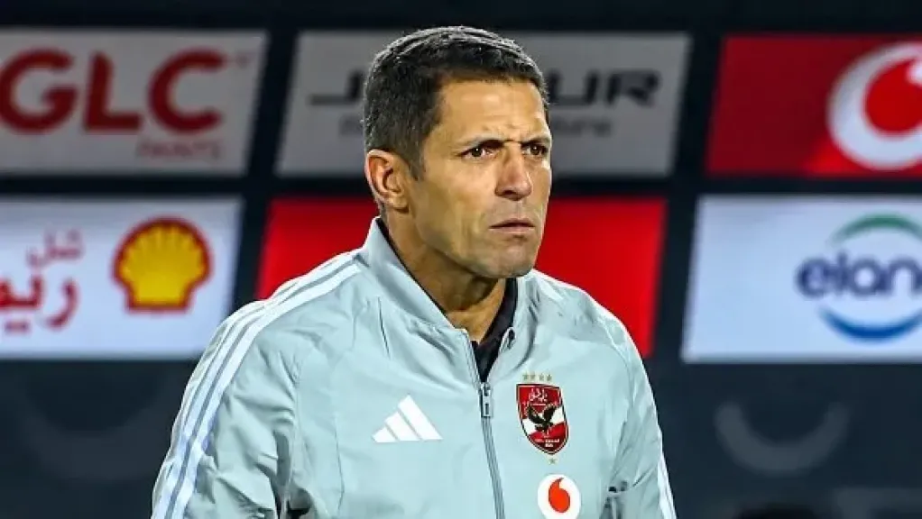 عموتة غاضب من أخطاء الأهلي بعد التعادل أمام القناة في الدوري الممتاز