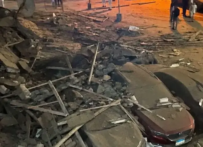 انهيار عقار سكني من 5 طوابق بطنطا وتحطم 3 سيارات دون خسائر في الأرواح