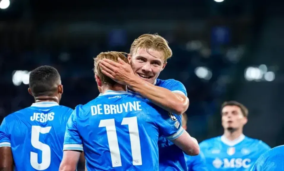 تشكيل نابولي المتوقع أمام روما اليوم في الدوري الإيطالي وموعد المباراة