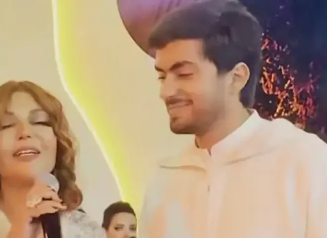 سميرة سعيد تحتفل بزفاف نجلها شادي النابلسي في المغرب.. وتهديه أغنية خاصة