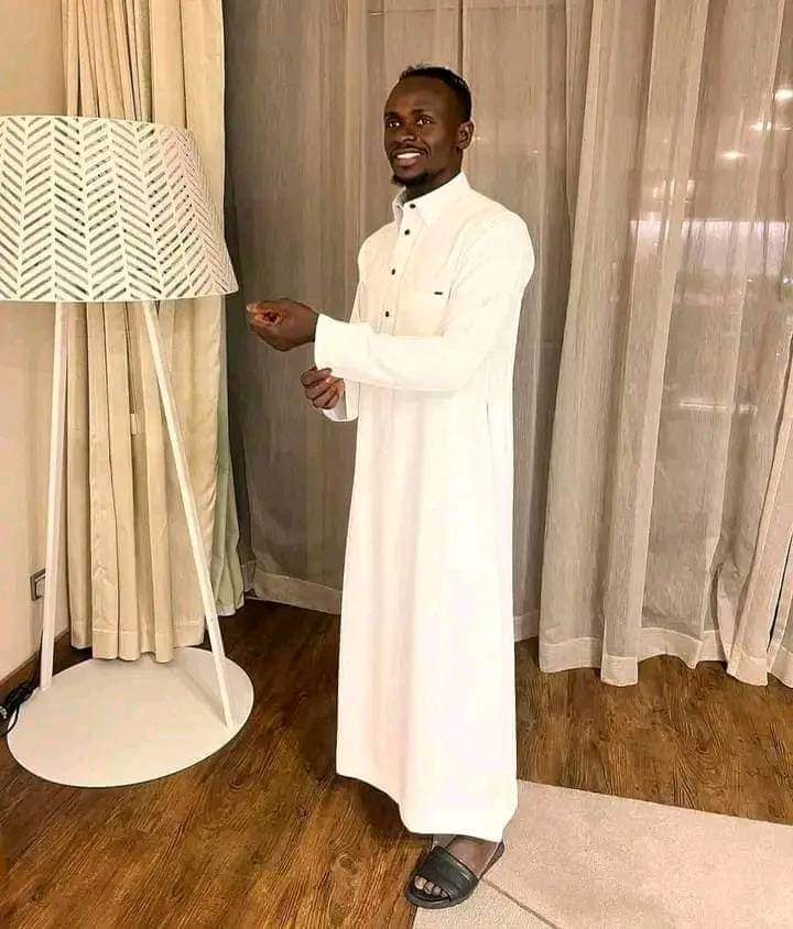 ساديو ماني يحتفل بزفافه قبل أيام من انطلاق كأس أمم إفريقيا  