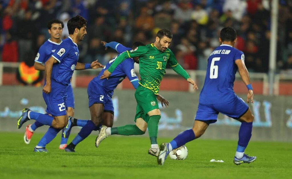 الشرطة ضد الطلبة