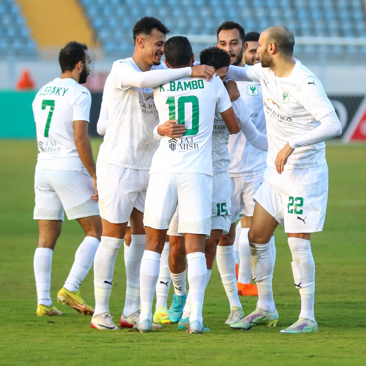 الزمالك ضد المصري 