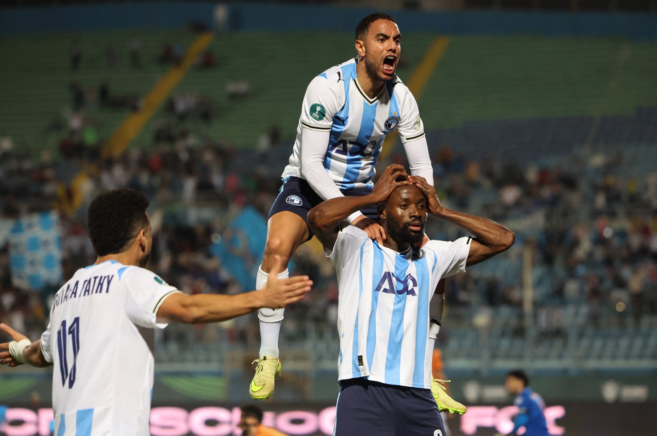 بيراميدز ضد نهضة بركان 