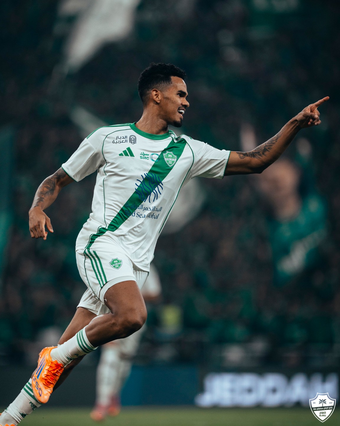 الأهلي ضد الوحدة 