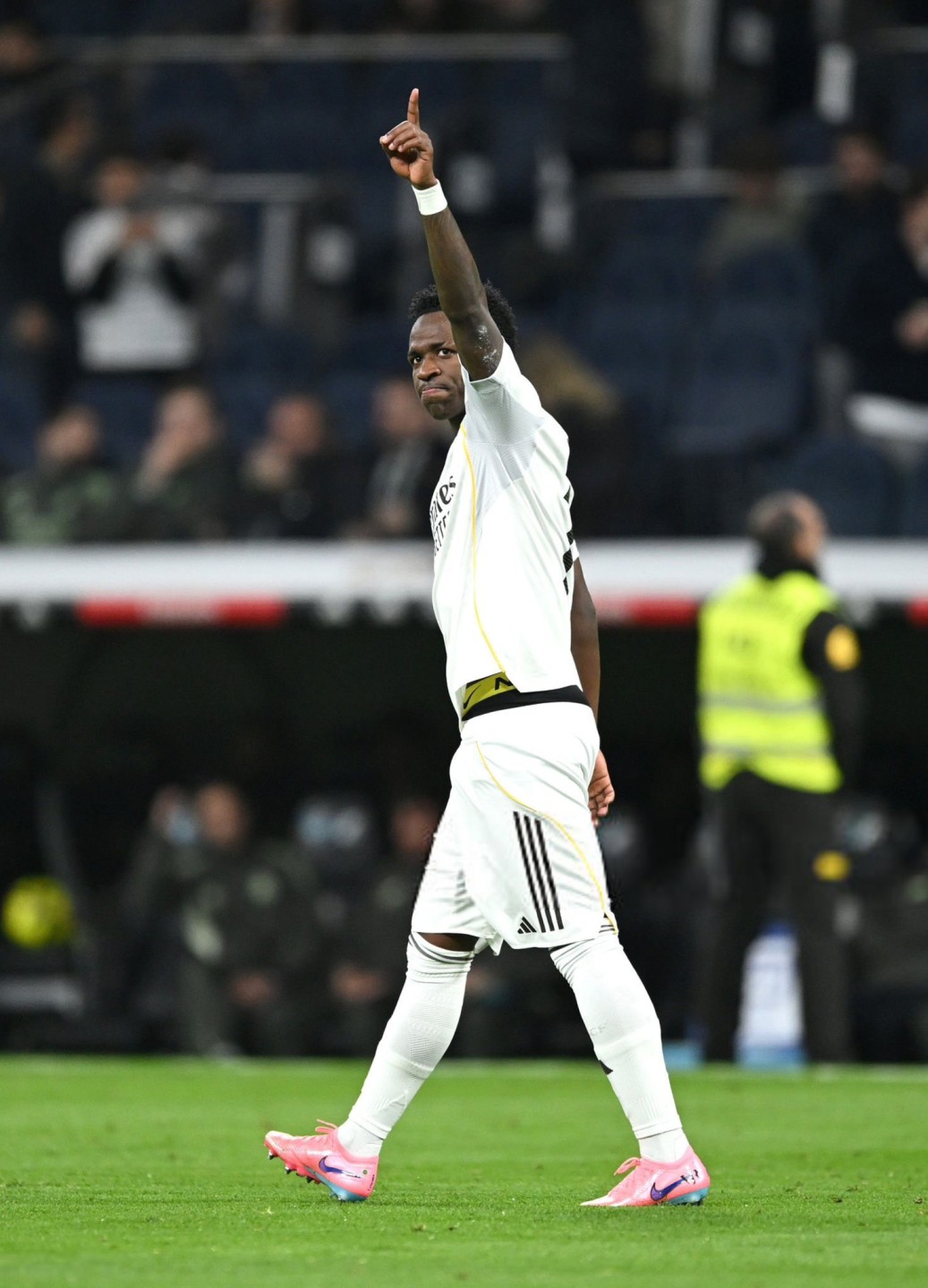 ريال مدريد ضد بنفيكا