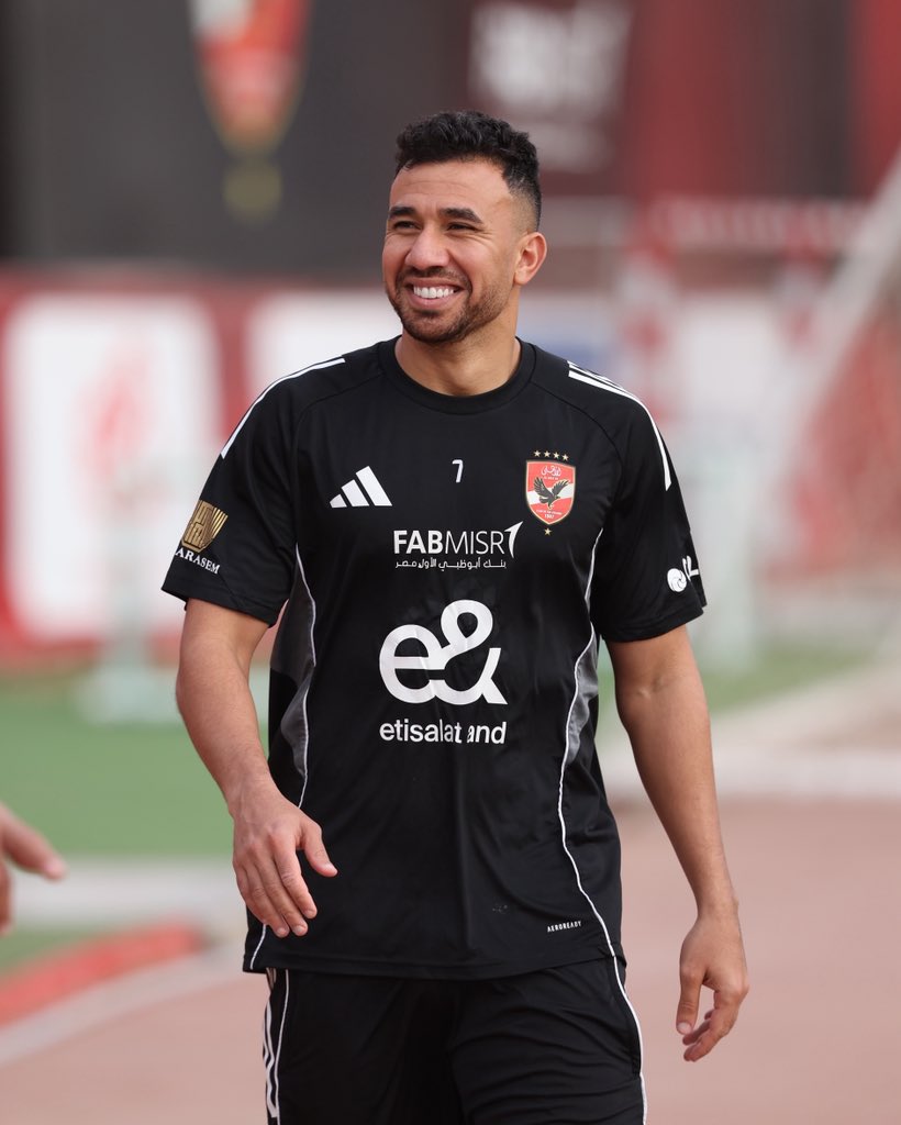 الأهلي ضد الجيش الملكي 