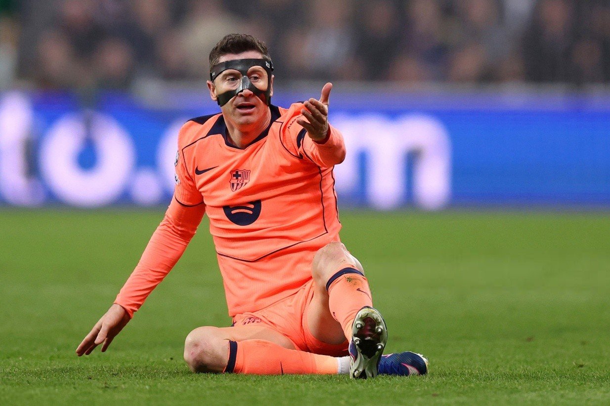 برشلونة ضد نيوكاسل 