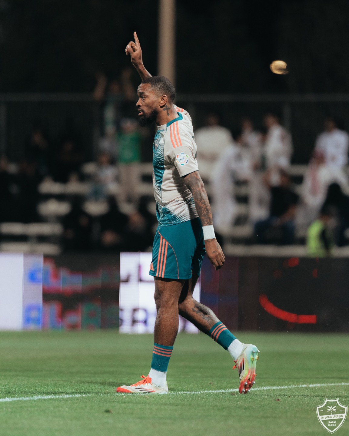 الأهلي ضد الفيحاء