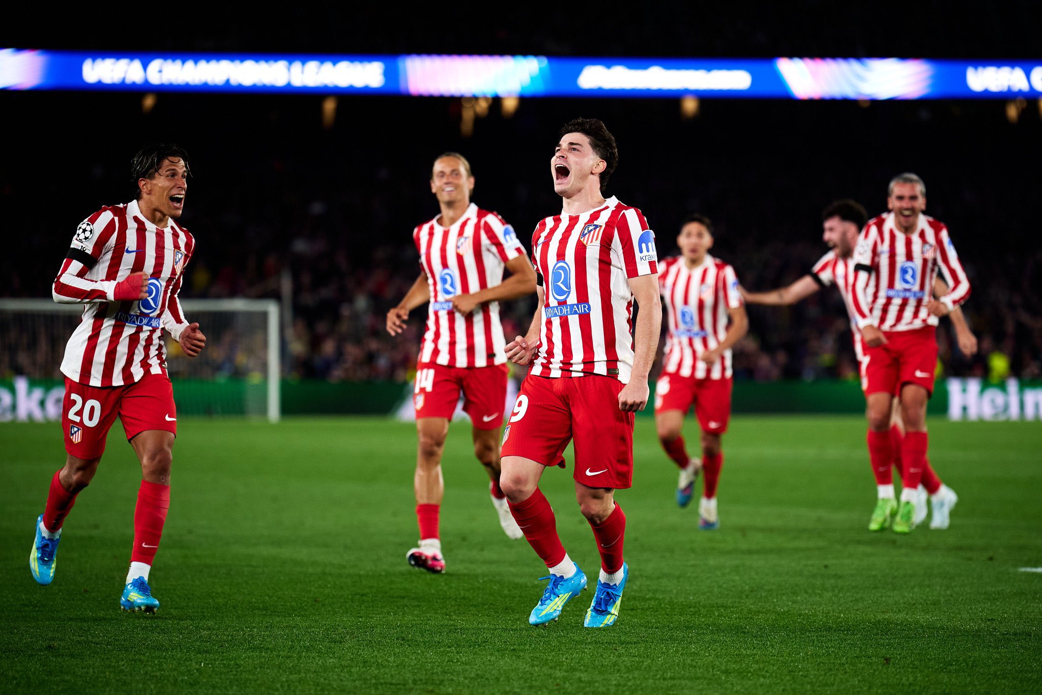 برشلونة ضد أتلتيكو مدريد