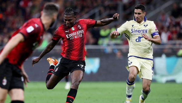 ميلان ضد فيرونا