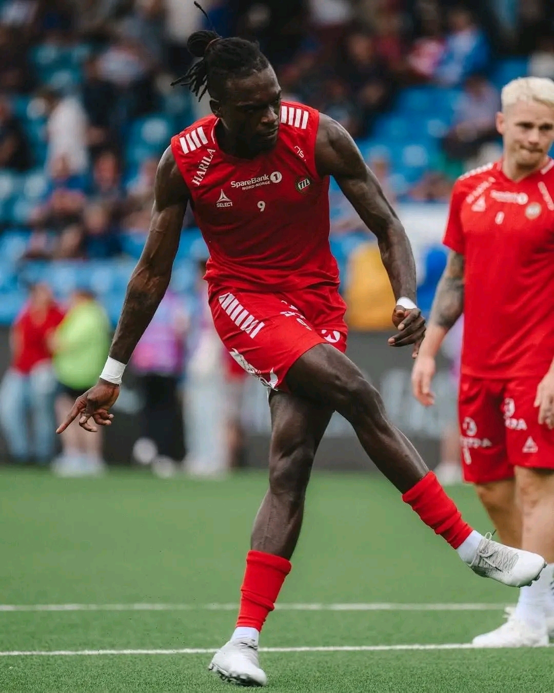 يلتيسين كامويتش - الأهلي 