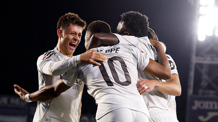 ريال مدريد ضد بنفيكا